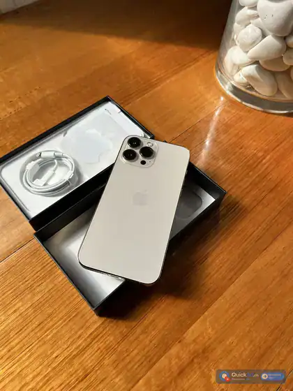 Apple iPhone 13 Pro Max - 256 Go - Or débloqué — Photo 3