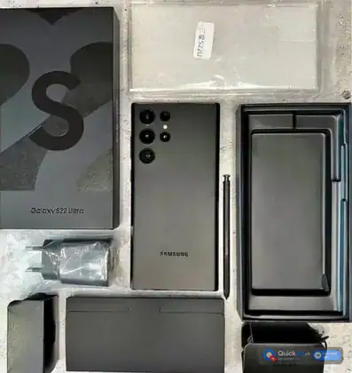 Samsung Galaxy S22 Ultra – 256 Go – État neuf jamais utilisé — Photo 1
