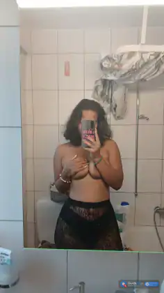 Métisse vend videos et photos perso — Photo 2